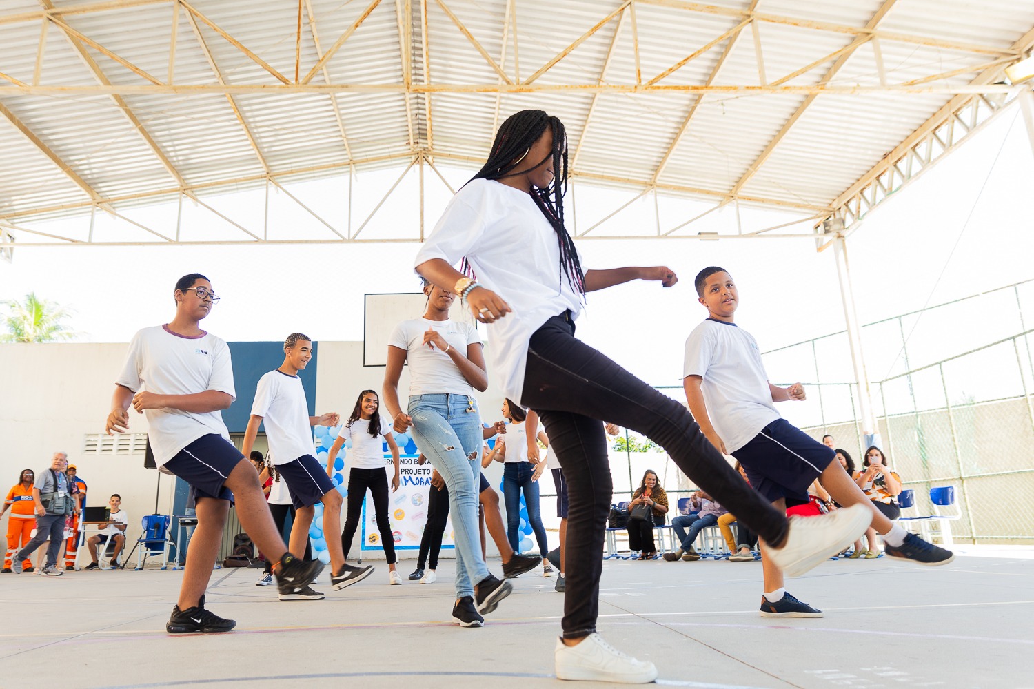 Projeto NaMoral Agita Escola Com Dança, Música, Poesia E Presença De ...